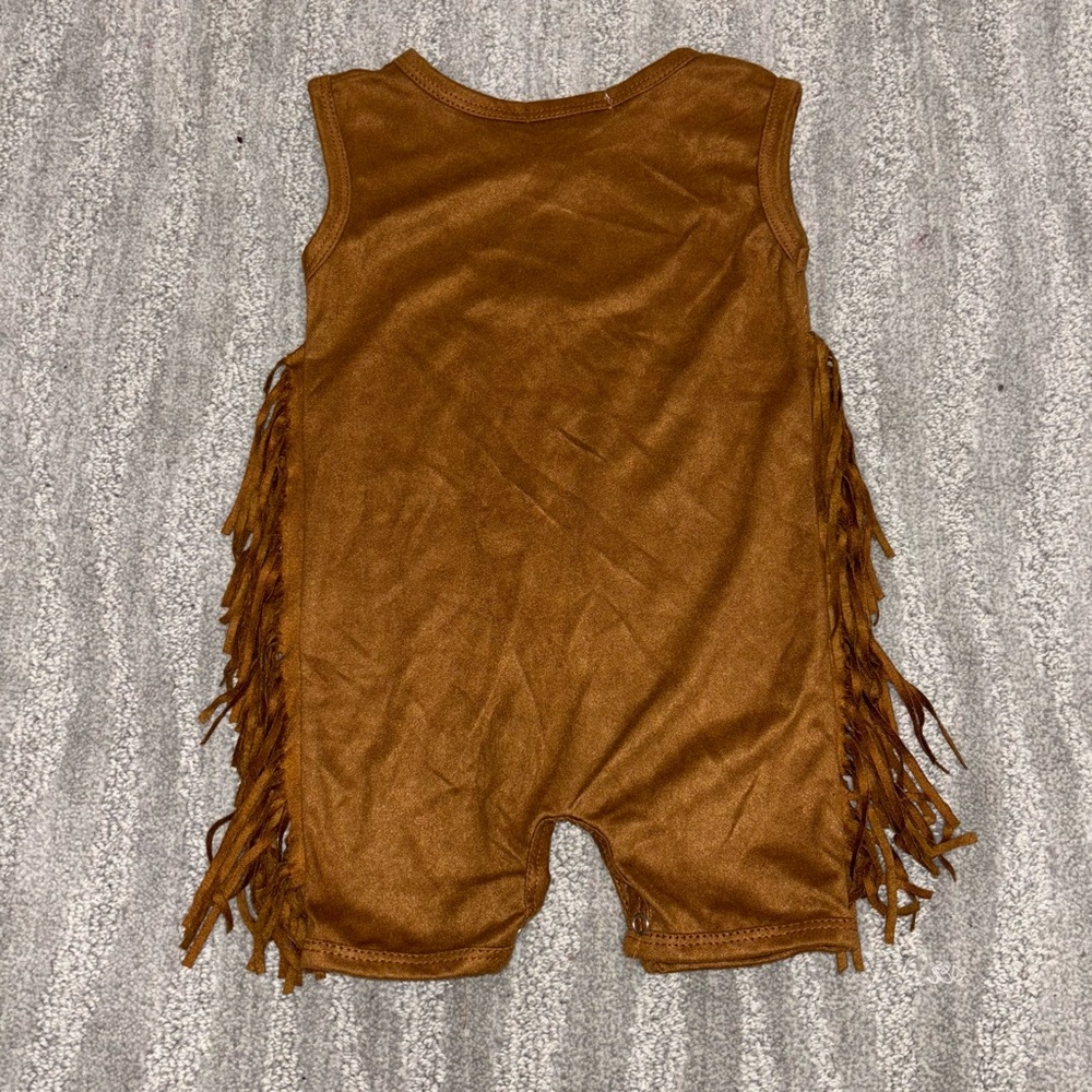 NWT Baileys Blossoms Brown Fringe Sleeveless Onesie Western Boho 6-12 Months - Picture 2 of 5